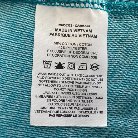 Nike- Teal Dri-Fit Short Sleeve 3X Round-neck T-Shirt, Large Swoosh on Chest - Picture 5 of 5